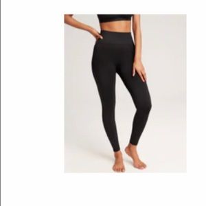 NWT Knix Good to Go Leggings